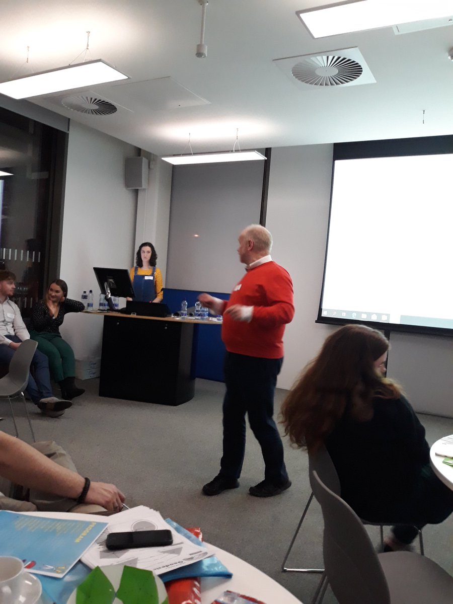 _conorgalvin's tweet photo. #tmmaynooth @richardmillwood "Should we start with writing programmes or reading programmes?" #HowToPitchWellAndGetThemTHINKING https://t.co/VTE9r5Eb8D