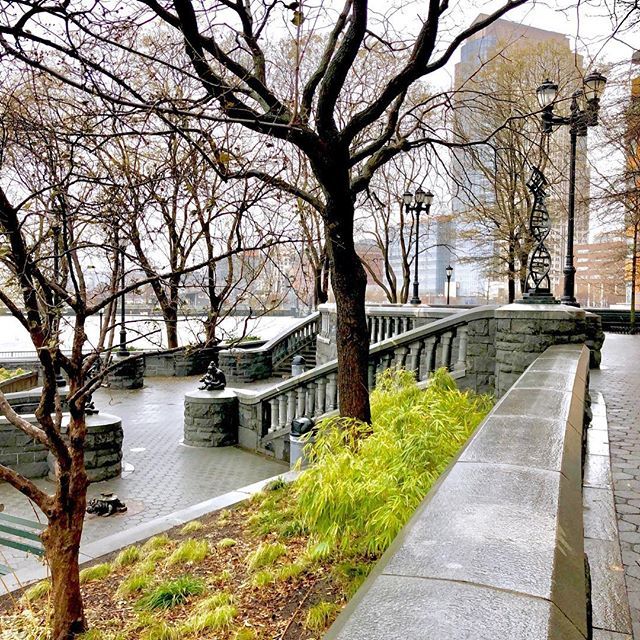 BatteryParkPeds's tweet photo. People who wake up earlier are healthier than those night owls who snooze the mornings away. The extra sunlight boosts vitamin D  and will also help get a leg up on symptoms of depression. Small changes in everyday activities can have a big impact over t… https://t.co/iki2397KES https://t.co/7byyj6Ive9