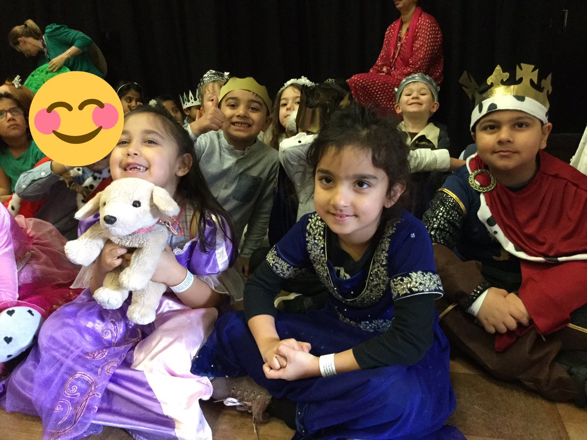 maximumpuppy's tweet photo. Thank you @mvpsyearone for taking me along to your #princessandthepea morning @PriestnallSch today. Your singing sounded fantastic! Thanks to @GMMusicHub for organising such a fun project!
#GMMHprincess https://t.co/6WJQJOZWTb