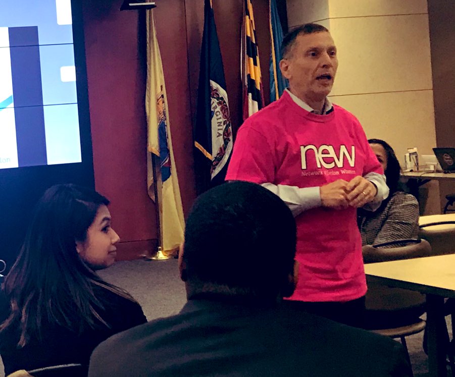 DaveVelazquez's tweet photo. Excited to speak with our @PepcoConnect employee resource group NEW (Network of @Exelon Women) today about the #HeForShe campaign. It’s critical to our employees, communities, and business that we focus on retention of women and inclusive leadership. #WomensHistoryMonth https://t.co/A6aQrD8zuk