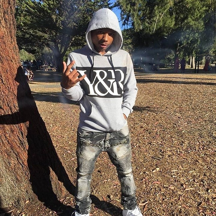 lil_triggo's tweet image. Music next week young nigga next up 🙏 #notarapper #FactsMatter