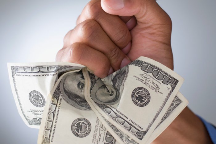 Spending on #enterprise software, particularly #cloud services and applications, is expected to grow faster than any other category of #IT this year, fueling an overall increase in global spending on #technology. More via <a href="/CIOonline/">CIO.com</a>. bit.ly/2F6CHzj