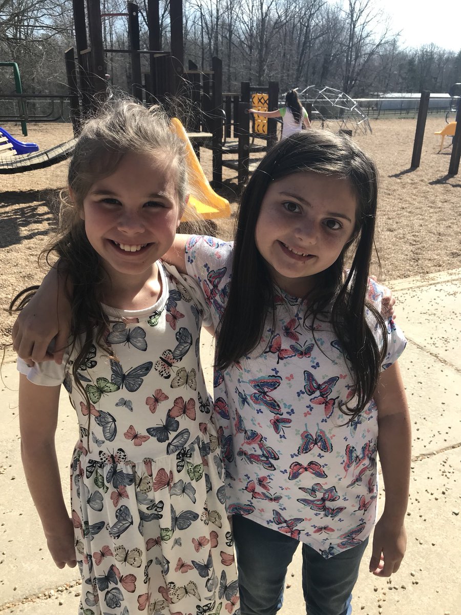 KRCTeach's tweet photo. Found these two butterflies playing outside today @AmeliaElem. What a beautiful day! #SpringIsHere #RecessIsFun https://t.co/yxFRNrF8W6