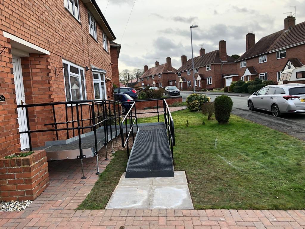 EclipseAccess1's tweet photo. One of our most recent installations with a small amount of groundwork.
#eclipseaccesssolutions #wheelchairaccessible #wheelchair #modularramps #bespokeramps https://t.co/jrouKmPF3q