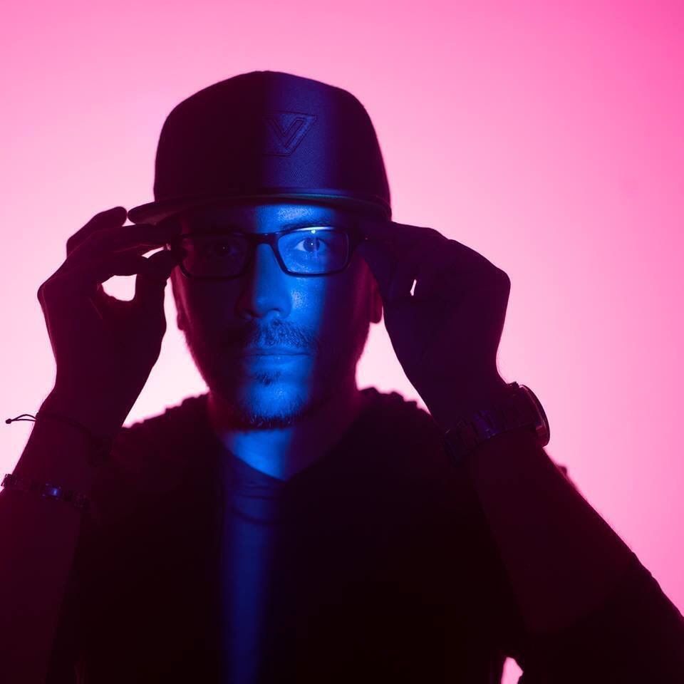 Today we would like to congratulate RJ Pickens, founder of the record label Vested, among other titles. Check out his top ranking label releases on Beatport!
•
•
•
#miamimusicweek #yachtparty #mmw2019 #beatport #vested