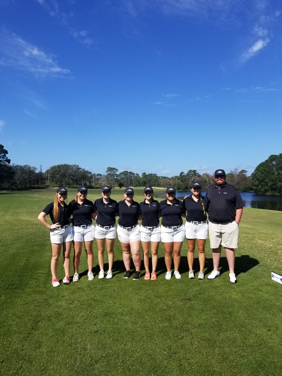 GoPetrelsWGolf's tweet photo. Great practice round today at Jekyll Island. The petrels hit it fantastic and are ready for round 1 to start tomorrow! #gettingstormy #petrelproud #borninthestorm https://t.co/nORCv0cZK0