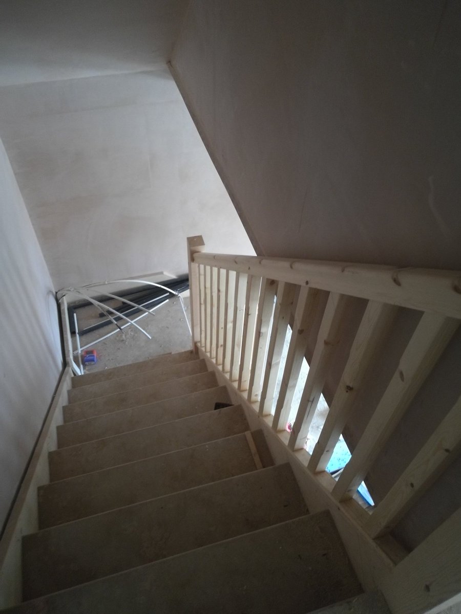 Riser Staircases Ltd tweet media