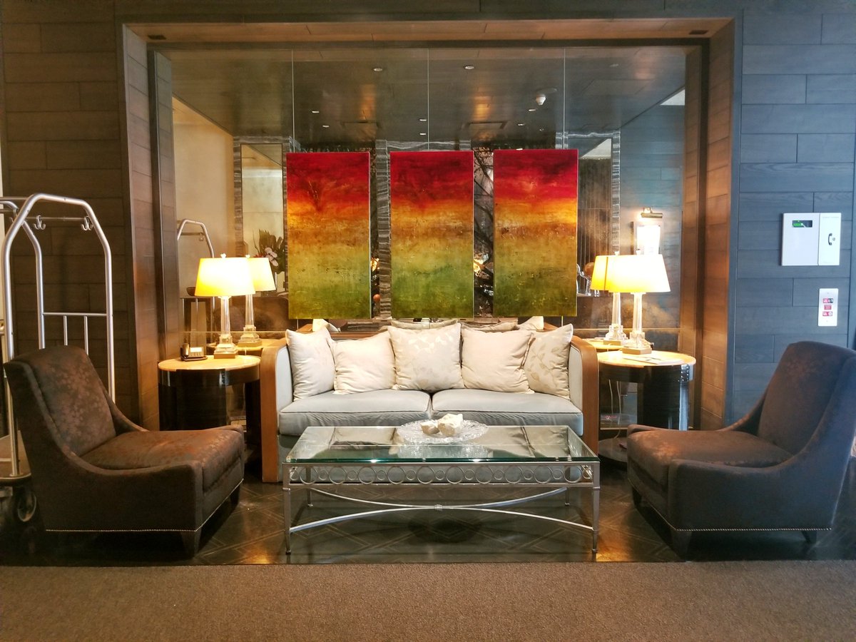 HT_escape's tweet image. After researching boutique hotels in Vancouver, I chose the @LodenHotel for my business trip stay. Hotel review: httravelescape.com/2019/03/01/lod…