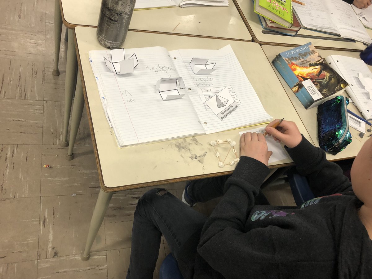 VVGrade3SP's tweet image. Mrs. Pedrotti&apos;s math class spent the afternoon building and measuring 3D figures. See if you can spot any examples at home! #Grade3 #ScienceProgram #Mathisfun