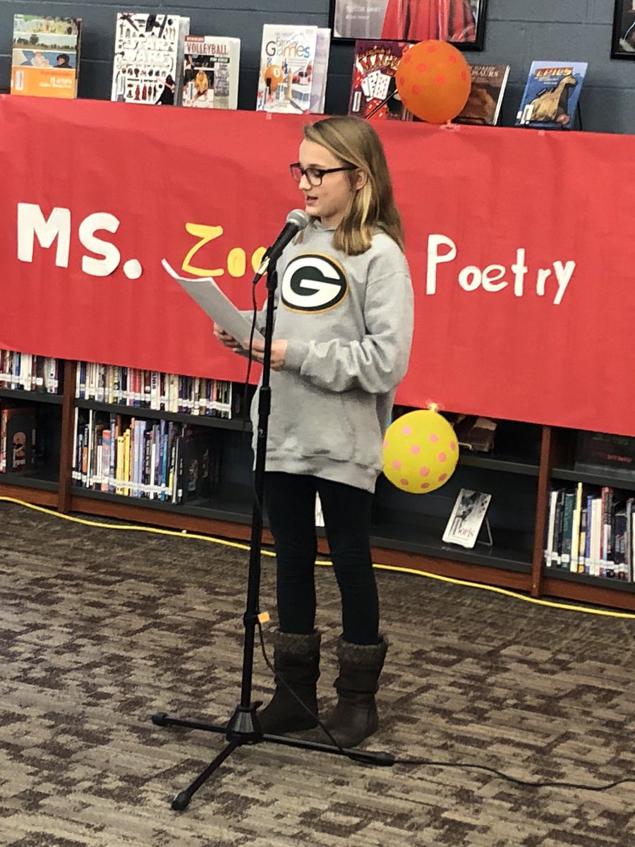 ZootMs's tweet photo. More poetry presentations...#mms118lfe https://t.co/ZoRGCvYYeV