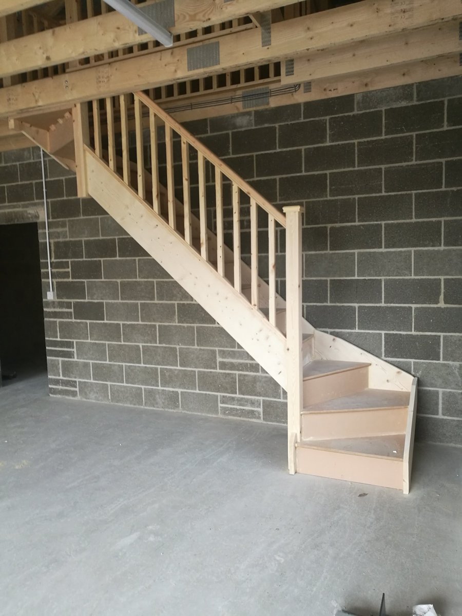 Riser Staircases Ltd tweet media