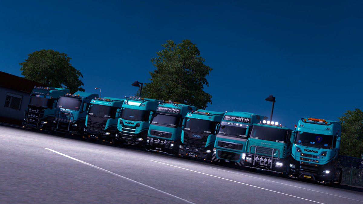 ICELogisticsvtc's tweet photo. ICE Logistics Convoy - Guge turnout of ICE Drivers! Thank you to everyone who attended our weekly convoy! We hope to see you next time! #StayFrosty ❄️ https://t.co/AzVmLGSSRA