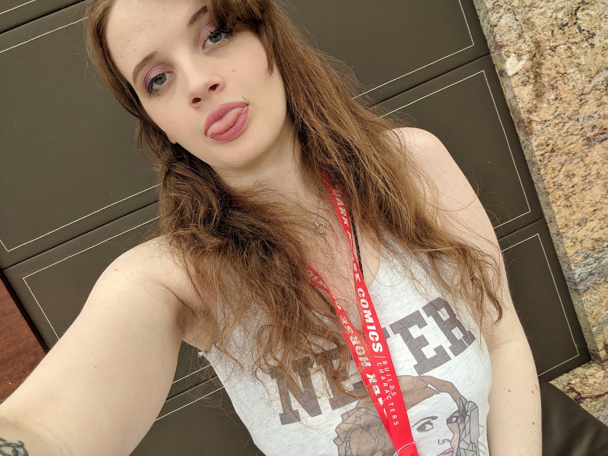 ForFoxSakeJami's tweet photo. Wandered around as Mable for a bit today @emeraldcitycon (before getting too hot and switching to a tank I bought) #emeraldcitycomiccon #cosplay #MabelPines #GravityFalls https://t.co/vrlRJAasxY