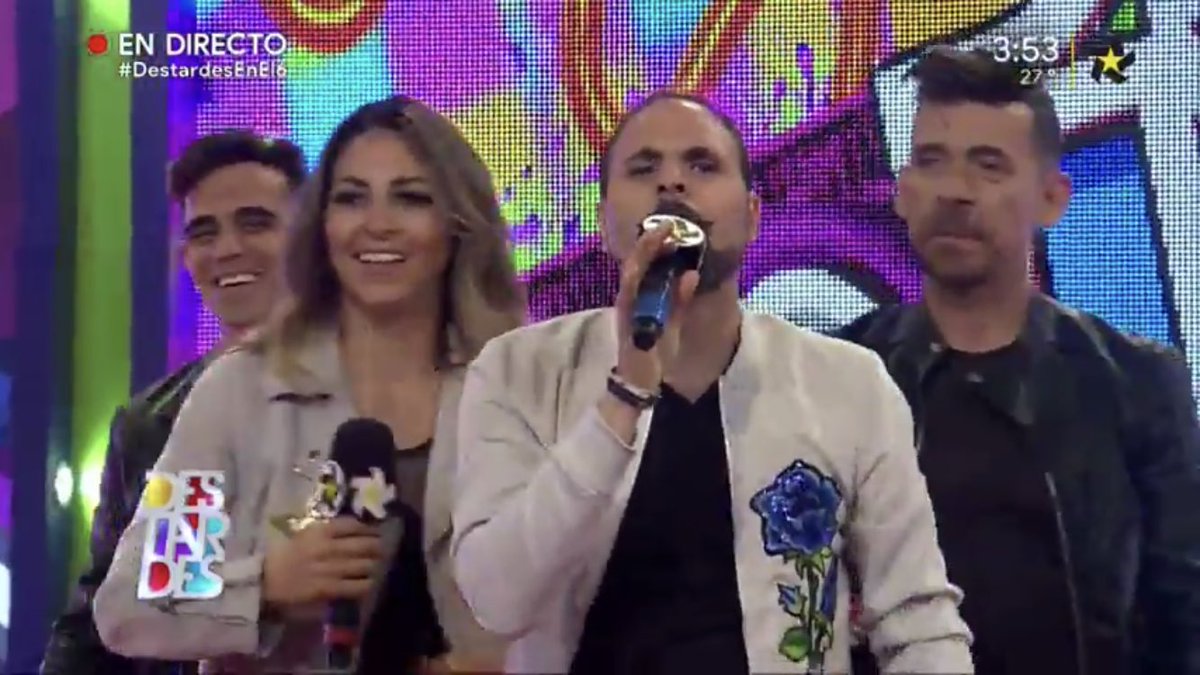 FabuFansMty's tweet photo. Hoy mis tardes son #Destardes @multimediostv con @Fab90s ❤️😍👏🏽👏🏽🕺🏿💃🏾 @lolore_alexa @roypizarro @Rene_Ortiz  @LuigiBalestra #PromoMty excelente programa hoy con ellos ❤️ https://t.co/eOaO1iT1qo