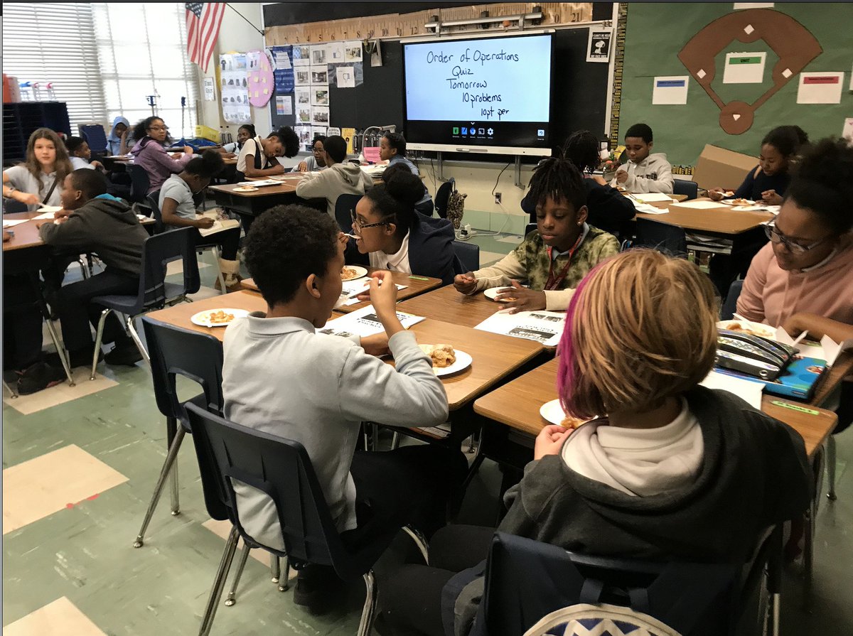 mr_frierson's tweet photo. @callmeMsWren @ches3rd @capitolheightse @CapitolHeigPtsa @joneida_g 
HAPPY PI DAY from the CHES 5th Graders https://t.co/z9UbzD1UYG