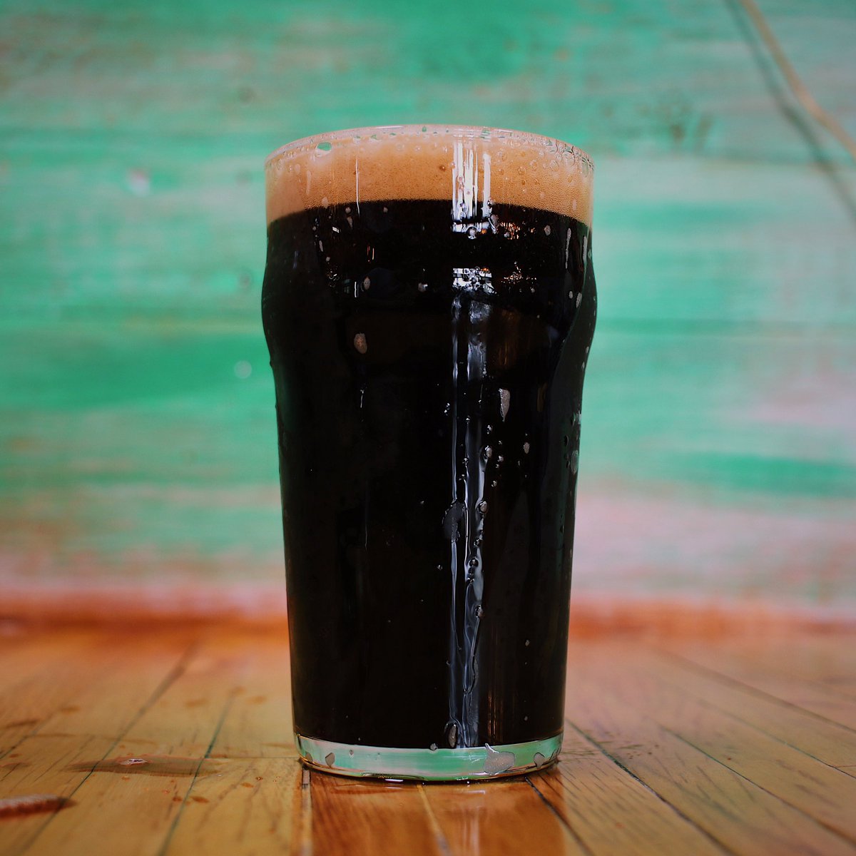 ☘️Just tapped, Irish Stout!🍀

Brewed in honor of St. Patrick’s Day, this Irish Stout is full-bodies yet sessionable. Jet black in color, it’s flavor profile is dominated by dry roast, with hints of espresso and dark chocolate, with a silky smooth finish. #palmettobrewery