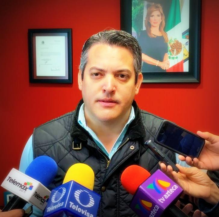 SonoraSeguridad's tweet photo. Una detallada explicación de las evaluaciones que se realiza a personal de las corporaciones en el Centro de Evaluación y Control de Confianza C3, se brindó a periodistas quienes serán replicadores para que la sociedad conozca el impacto en la construcción de seguridad en Sonora. https://t.co/OLbmIPm1tX