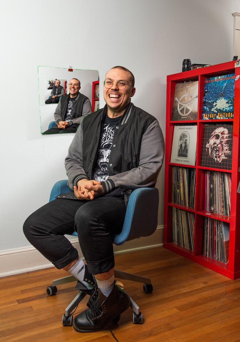 arg on Twitter "Hi everyone! Anthony Fantano here, the