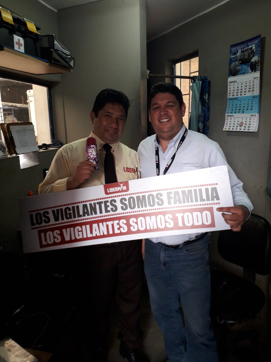 RafaeloAlex's tweet photo. Seguimos premiando a nuestros #Liderman en la #SemanaDelVigilante ¡Somos vigilantes, SOMOS TODO! https://t.co/Zm3DUPDVDN