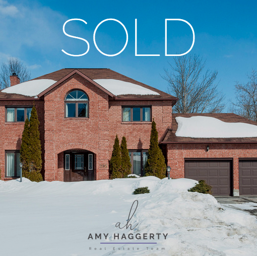 haggertyhomes's tweet photo. Pretty proud of this one😊  Congrats R...it was such a pleasure to work with you! #AmyHaggertyRealEstateTeam #SOLD #MultipleOffers #OverAsking #CarletonPlace #WhoYouListWithMatters https://t.co/CowbmmyNM8