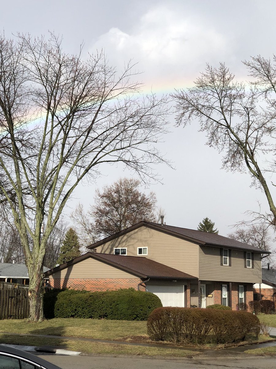 kellymuhl's tweet photo. #rainbow #nofilterneeded #calmbetweenstorms https://t.co/VkkjiMLA0j