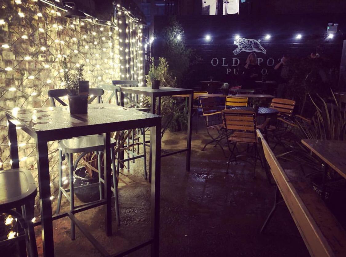 Our outside courtyard is slowly coming together. Storm Gareth nearly blew all our lovely plants away. But it’s still looking great. Just a few more bits to put together ready for spring...
We can smell the BBQ summers already.
#londonbeergarden #summerinlondon #eastlondonpub