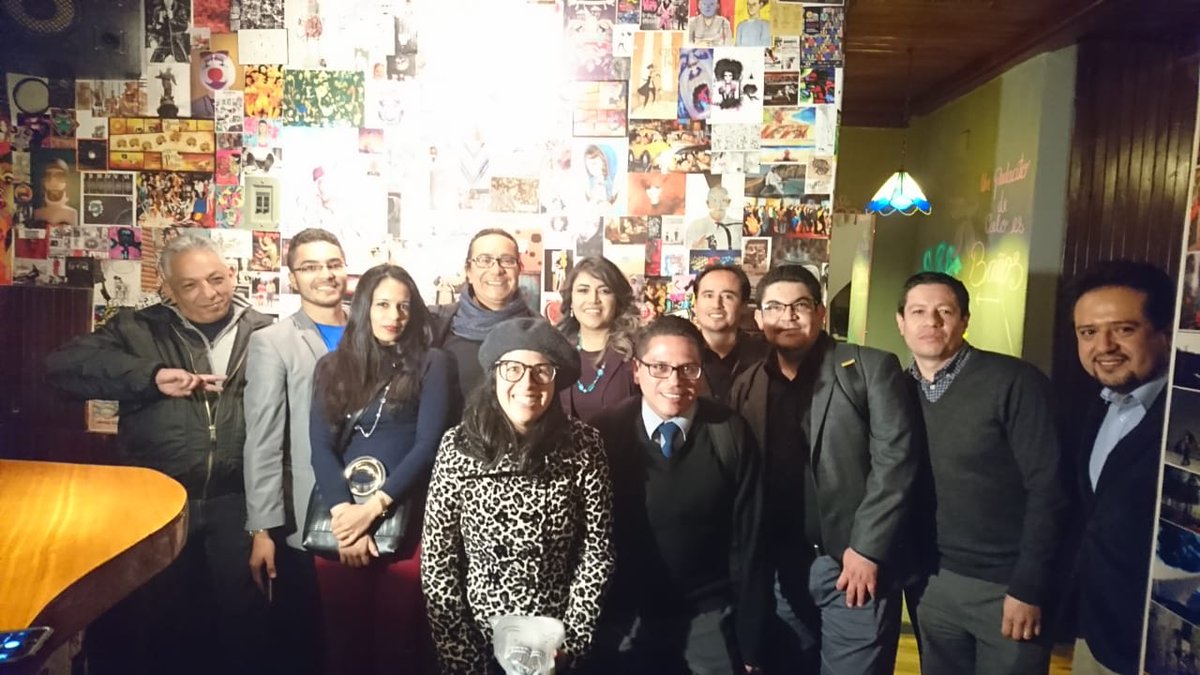 Reunión con la comunidad <a href="/AgileEcuador/">Agile Ecuador</a>!! Gracias chicos por la invitación. Un honor y gusto haber asistido!! :)