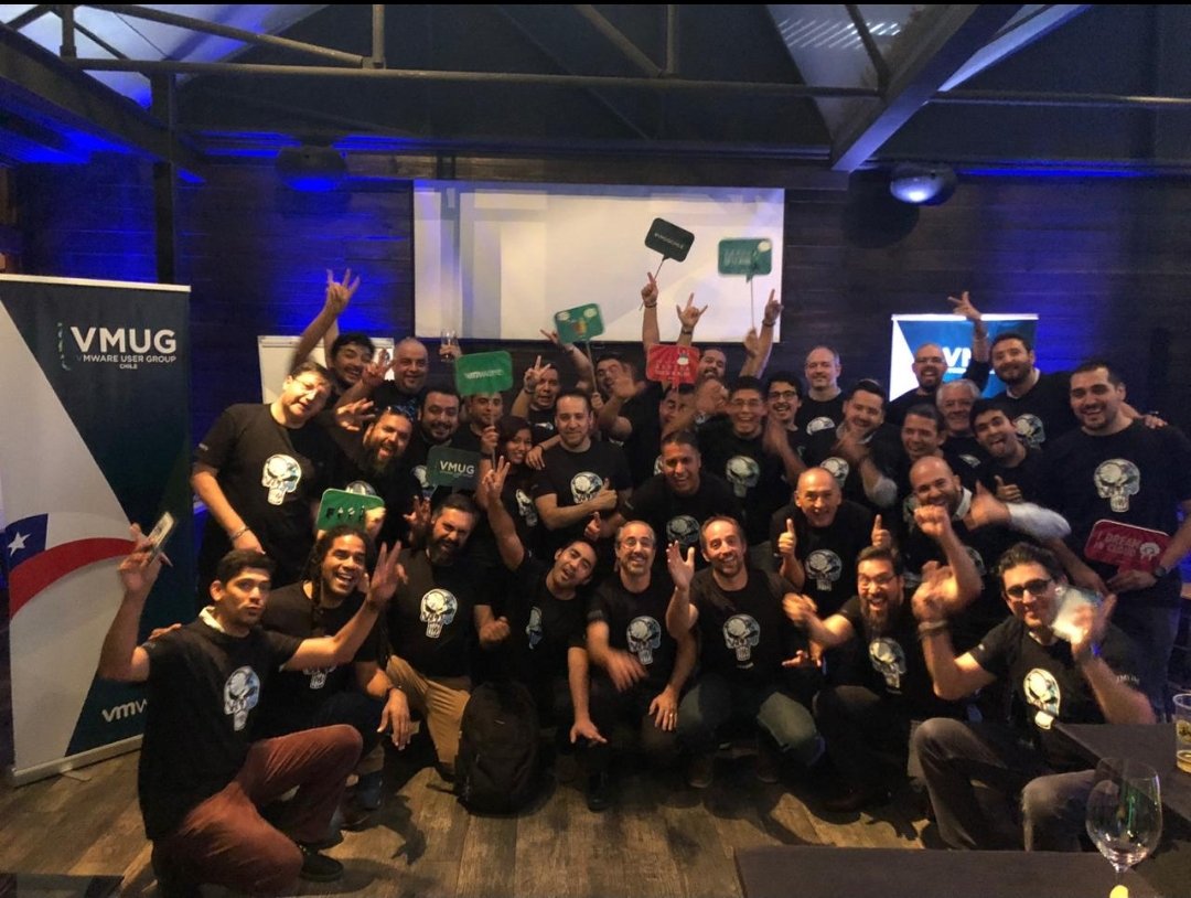vmugchile's tweet photo. Full house nuestro #VMUGCHILE @MyVMUG @VMUGLeaders @vmug_events https://t.co/CcvPkUDHUy