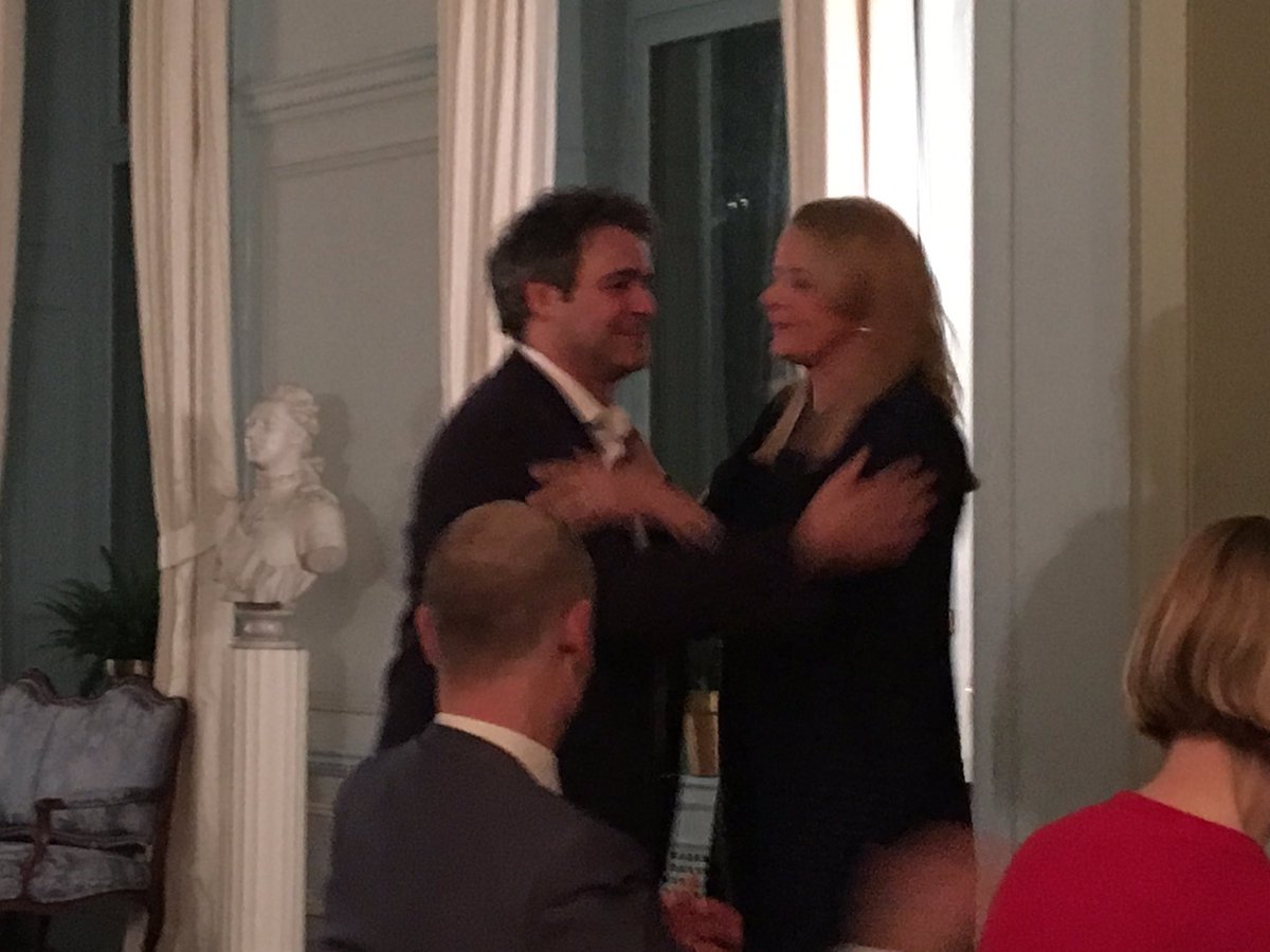 lykkefriis's tweet image. Splendid @ecfr dinner hosted by the Swedish ambassador in London 🇸🇪@MabelvanOranje stepping down as co-chair after over 12 years. But staying on emeritus chair 💪🏆#FRESHasever