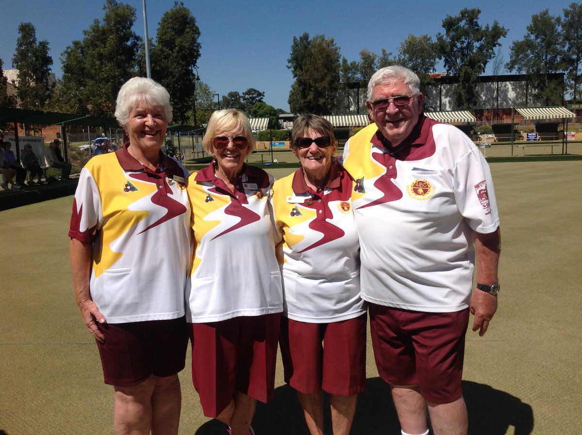 BendigoClub's tweet photo. Winners are Grinners!
Well done to Woodbury Bowls Club who yesterday took out the Division 2 Midweek Pennant Bowls Premiership!
Best of luck to our Division 4 Weekend Pennant Bowls tomorrow at Kangaroo Flat. https://t.co/hb5MHIZS0r