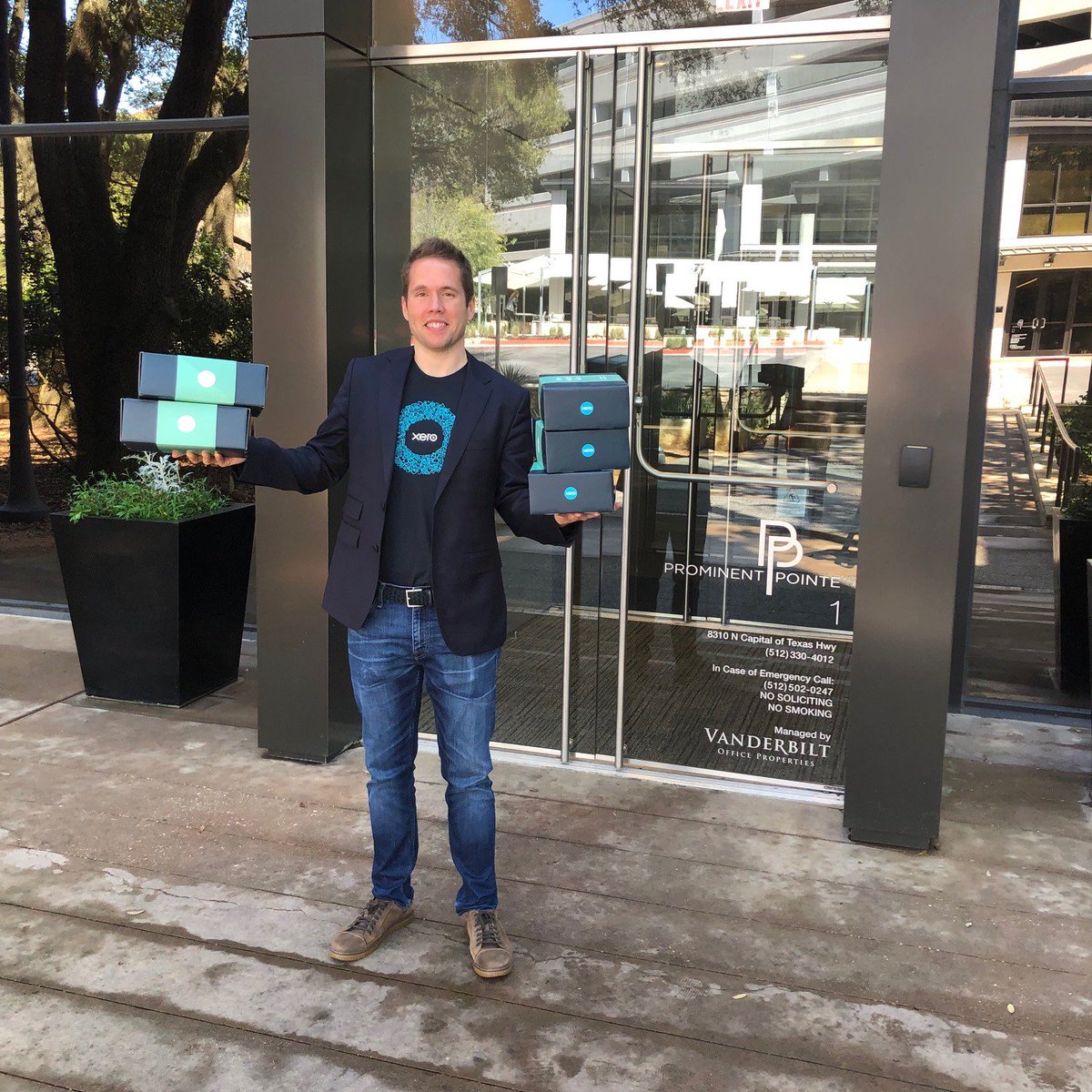 Brad_Gustafson's tweet photo. The @xeromini is cruising around Austin, TX this week delivering "tax relief" kits to local accounting firms needing a "quick break" from the trenches of tax season. If you received a box, we'd love to hear what you thought of it! 🌵🎁🚙 #XeroCommunity https://t.co/8XpuGFzZMF