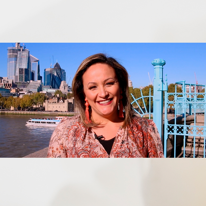 ziza_fernandes's tweet photo. Como você se Olha?
⠀⠀⠀⠀⠀⠀⠀⠀⠀
No ar! O #7 Episódio do Programa Leveza Feminina, edição especial em Londres, acesse agora o Youtube e compartilhe com todos! 
⠀⠀⠀⠀⠀⠀⠀⠀⠀
🔗❤https://t.co/Ciw90lp52E https://t.co/JTmY1dcBzo