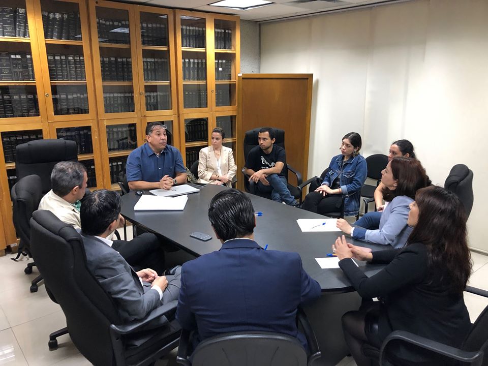 Hemos decidido combatir la severa crisis de movilidad en que estamos en Nuevo León. Nunca antes habíamos enfrentado un panorama con servicios tan escasos y peligrosos en materia de transporte público... 👉consejocivico.org.mx/noticias/2019/…