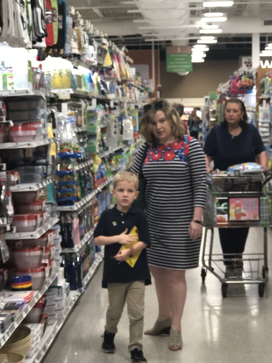 MeadowfieldElem's tweet image. Math Night was a huge success!   #makingmathreal #grocerystoremath #publixpartner @Publix @RichlandOne