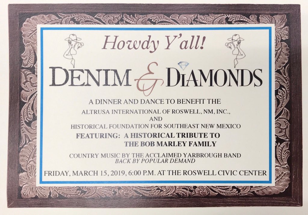 Roswell, NM! Friday night at the convention center!