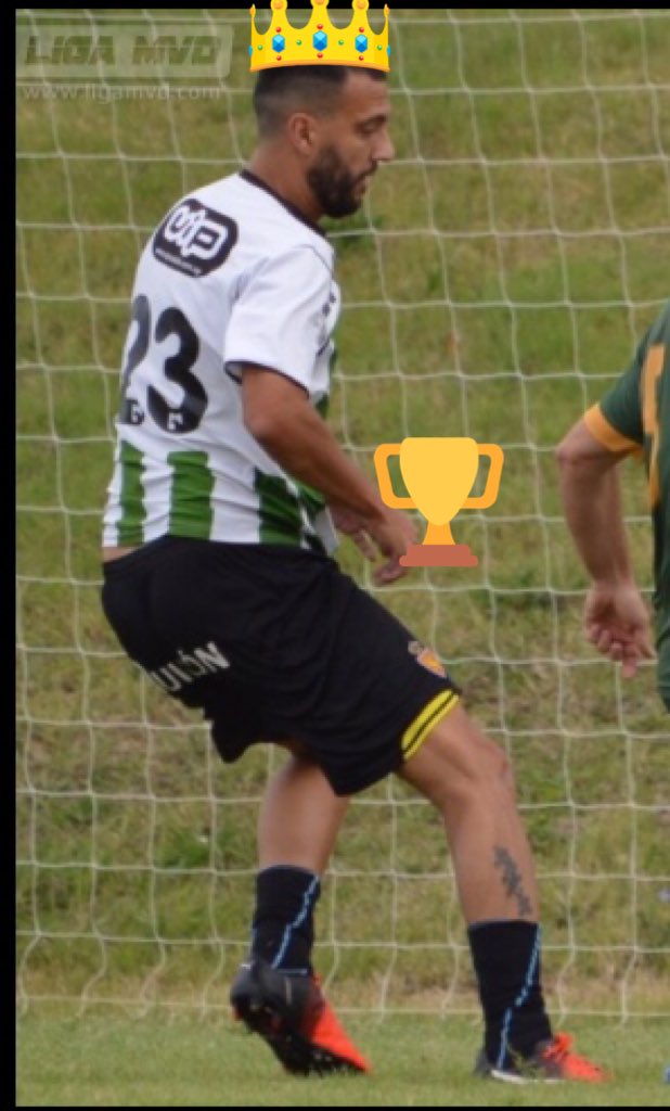 33Hurli's tweet photo. En la victoria del hurli por 2 a 1...el jugador “buhoverde” 🏆 de esta semana es @apino06 ..por su gol de la victoria y por meter como caballo...felicidades #vamolaverde https://t.co/8G1BbBImJ9