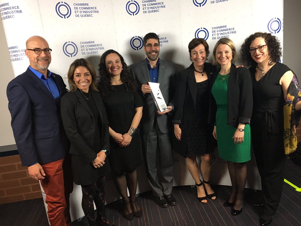 lemieuxme's tweet photo. Team de feu! Bravo @FFGGUlaval @universitelaval @ulavalmedias @quebeccongres Plus gros happening de géographie au Canada! #IGU2018 #Fideides https://t.co/5QovKMV19W