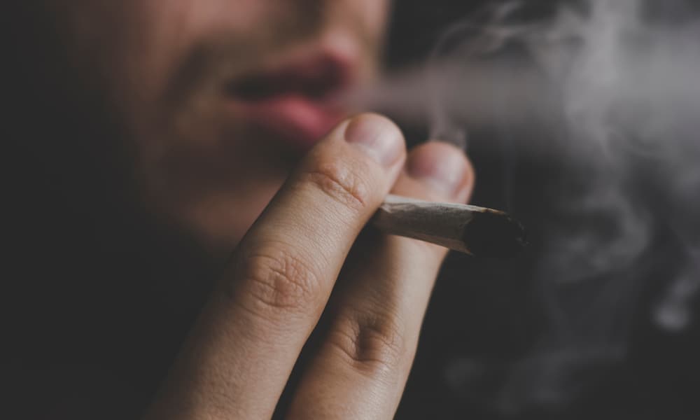 HIGH_TIMES_Mag's tweet photo. Alaska is officially the first U.S. state to set up a permitting process for cannabis consumption lounges! 👉 https://t.co/IEP4sO0LmB #alaska https://t.co/hxptD7vls2