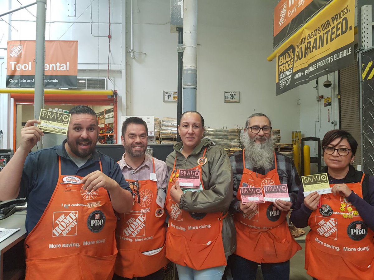Giving out some bravos for outstanding customer service from our PRO team here at 3301 @shandra_hunt <a href="/TonjaBarnicle/">Tonja Barnicle</a> @thdsaltarelli