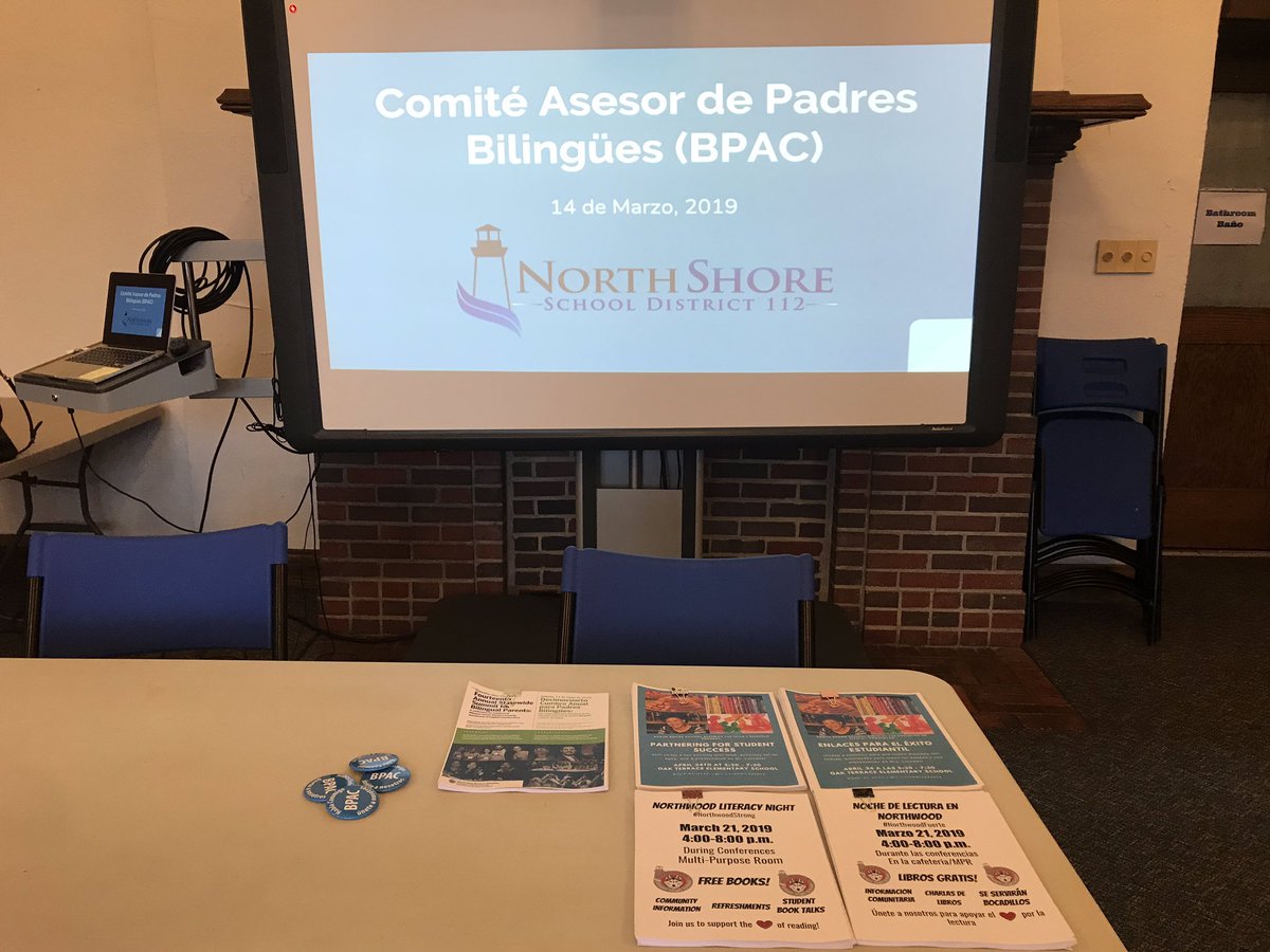 LindseyERose's tweet photo. Nuestro comité asesor de padres Bilingües!! Siempre lo pasamos de maravilla - Gracias a todos por su participación!! #112Leads #orgullo112 #ourBPACisthebest https://t.co/Yx8ze4uIUs