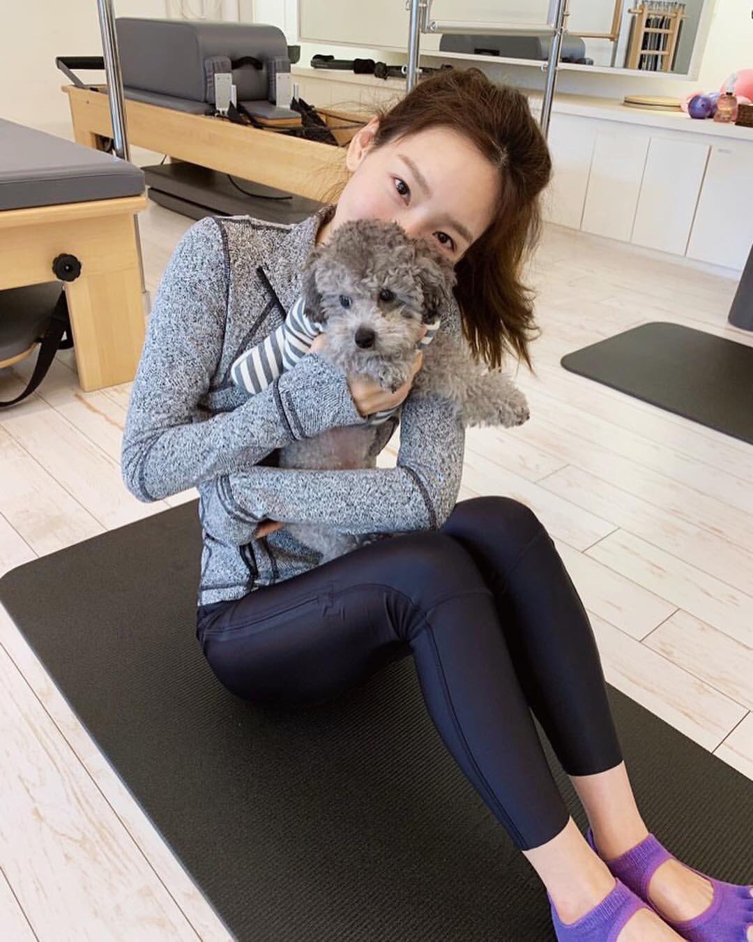 To. bee on X: taeyeon in her pilates workout clothes we just have to stan  😤  / X