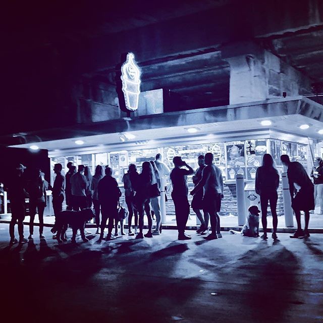 Tasty treats on a spring night in Pittsburgh ❤️ #icecream #pagedairymart ift.tt/2F3yex4