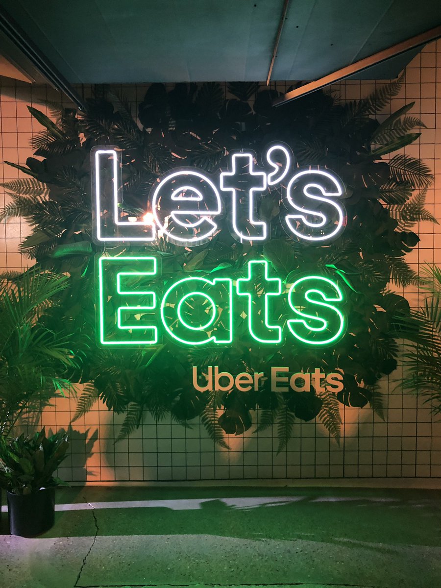MitchiBiscuits's tweet photo. Ok @UberEats you were right, Saturday’s sleep in can wait.  I’m way more excited for @thegreatkhalid now #SXDrinks #SXSW2019 https://t.co/OIrpBZ2rZ7