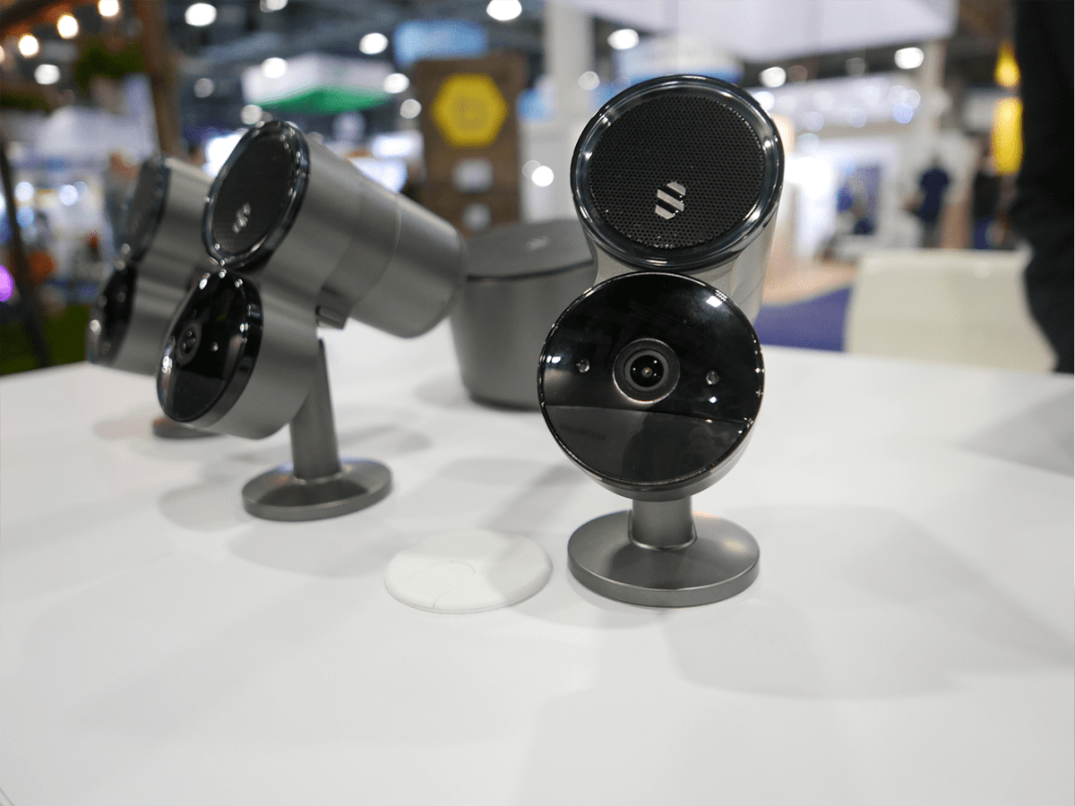 I hadn't heard of <a href="/deep_sentinel/">Deep Sentinel</a> AI backed security, then see <a href="/Rose_Thibodeaux/">It’s Rose</a> from #HomeAlarmReport    is the first hit in a Google search.