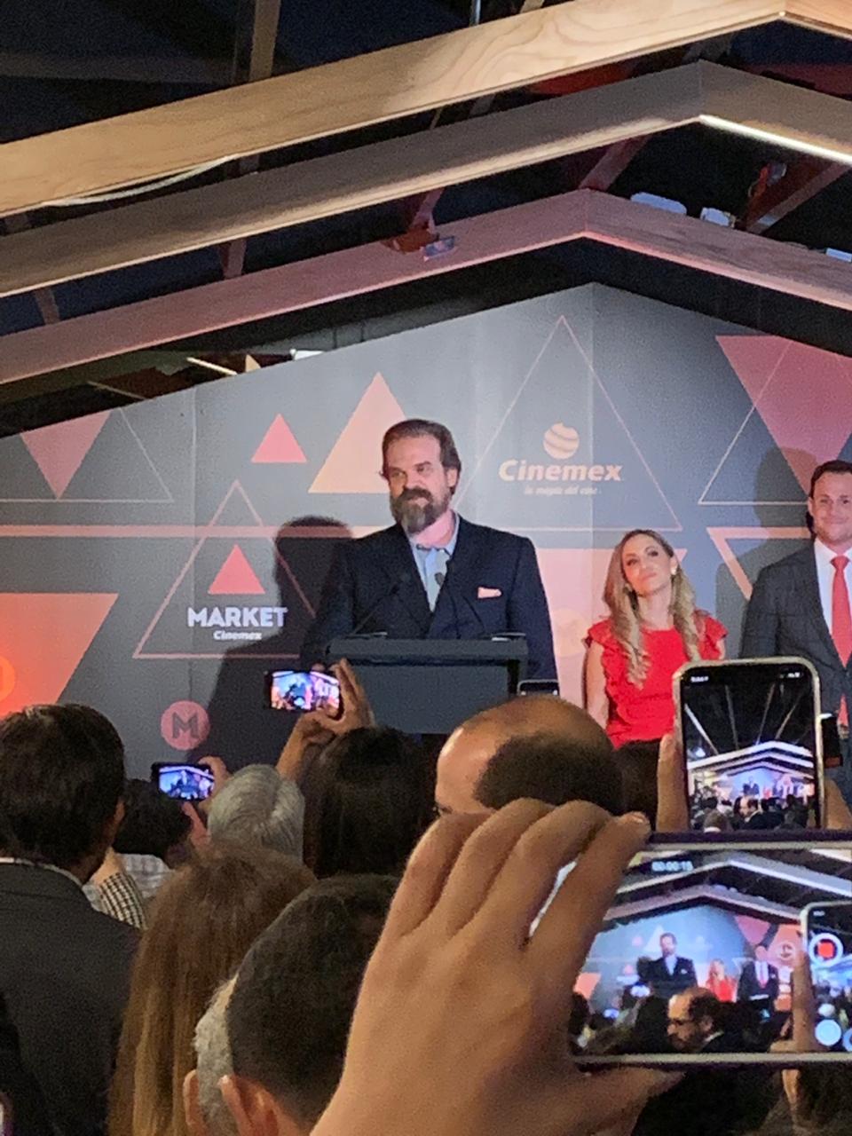 Sopitas on Twitter "El mismísimo David Harbour, mejor conocido como