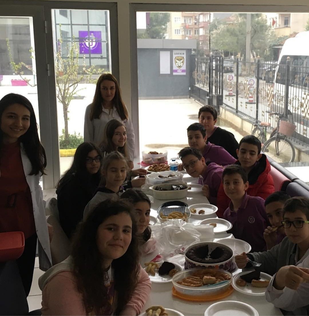 Ezgi (@ezgicagan2) on Twitter photo Pi gunu etkinligimizden ☺️ <a href="/sakaryaugurokul/">SAKARYA UĞUR OKULLARI KAMPÜSÜ</a> <a href="/nymft/">Nurhan Müftüoğlu</a> #PiDay2019 #pisayisi #matematik Pi gunu etkinligimizden ☺️ <a href="/sakaryaugurokul/">SAKARYA UĞUR OKULLARI KAMPÜSÜ</a> <a href="/nymft/">Nurhan Müftüoğlu</a> #PiDay2019 #pisayisi #matematik