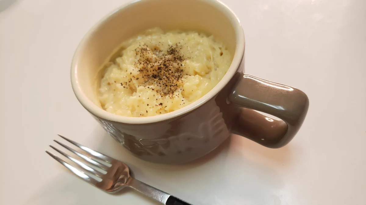 美味しそう過ぎる・・・マグカップで簡単「伸びるマグカップリゾット」！！