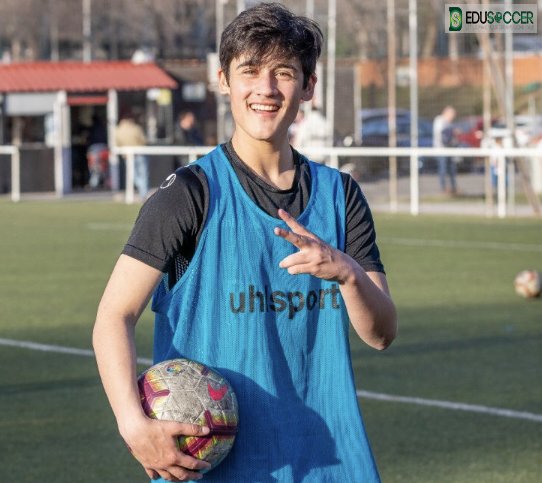 DsEdusoccer's tweet image. Óscar Ortiz (Puerto Rico) - @UnionAdarve
.
#LetUsMakeYourDreamsComeTrue #EduSoccer #🐝 #BecomingProfessional #DSEdusoccer #soccer #player #futbol #unionadarve #adarve
