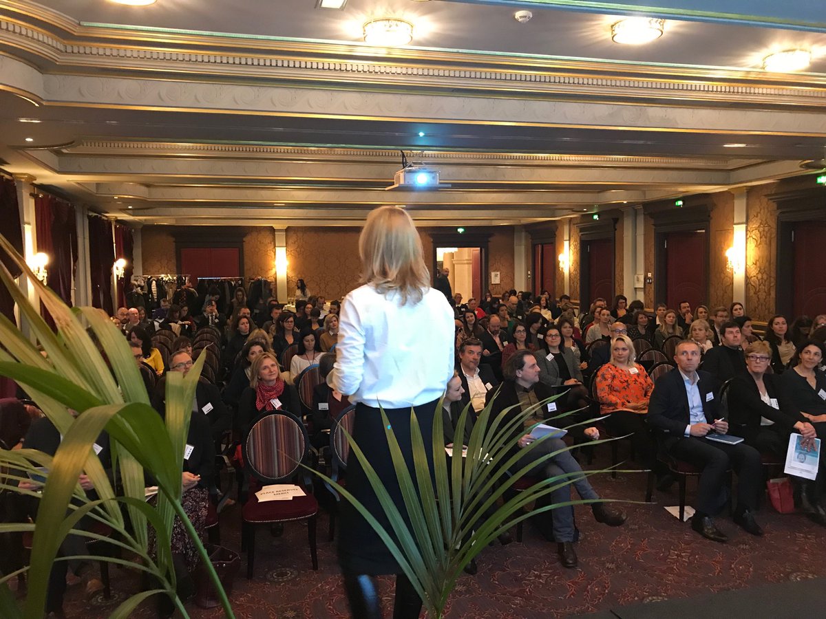 Top départ de la conférence ⁦<a href="/AdeccoFrance/">Adecco France</a>⁩ ⁦@LHHAltedia⁩ sur la #transfoformationprofessionnelle ⁦<a href="/SandrineGobessi/">Sandrine Gobessi</a>⁩ ⁦<a href="/SBourdu/">Sebastien Bourdu</a>⁩ 👍