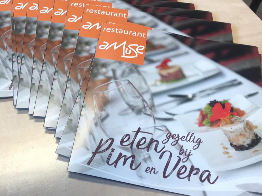 <a href="/LusinLusin/">Studio LUSIN</a> heeft een manier gevonden om al onze activiteiten in één folder in beeld te brengen; het was mij niet gelukt #iederhaarvak #blijmee